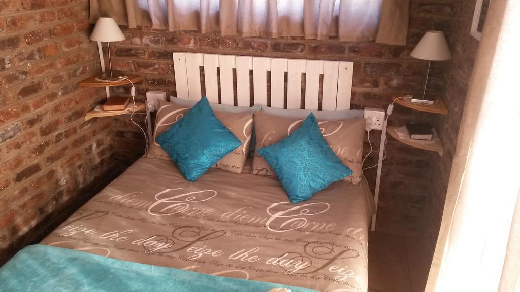 Onze Rust Guest House&caravanpark Colesberg Chambre photo